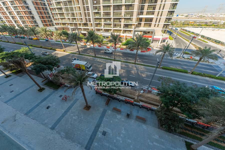 Largest One Bedroom | Tenanted | Community View - Image 11