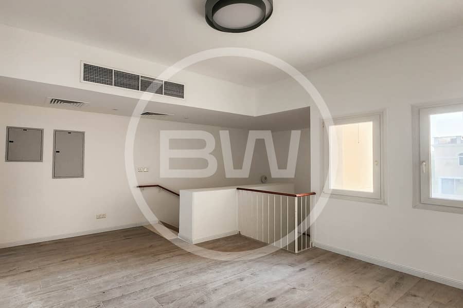 5 Bedroom | Fully Renovated | 6312 Sqft Plot