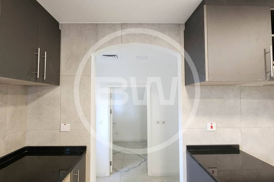 5 Bedroom | Fully Renovated | 6312 Sqft Plot - Image 8