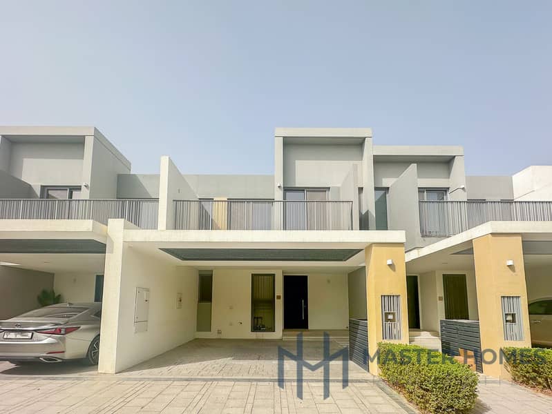 3 BHK | NEAR ENTRANCE | VACANT READY TO MOVE IN