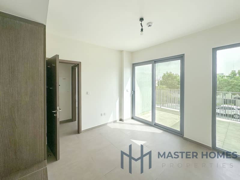 3 BHK | NEAR ENTRANCE | VACANT READY TO MOVE IN - Image 7