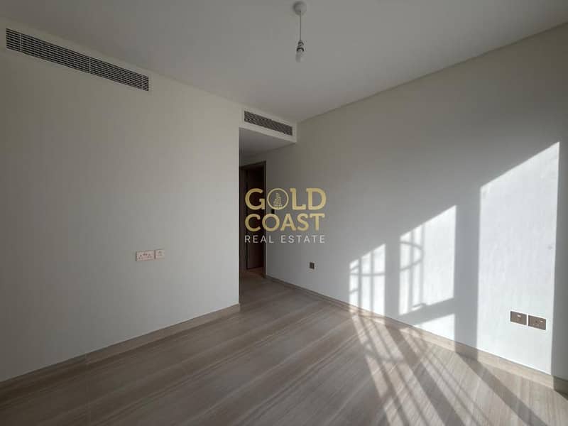 Ultra-Spacious 5BR Villa | Golfside Living at Damac Hills | Corner Unit | Elite Community | Family Living Redefined - Image 21