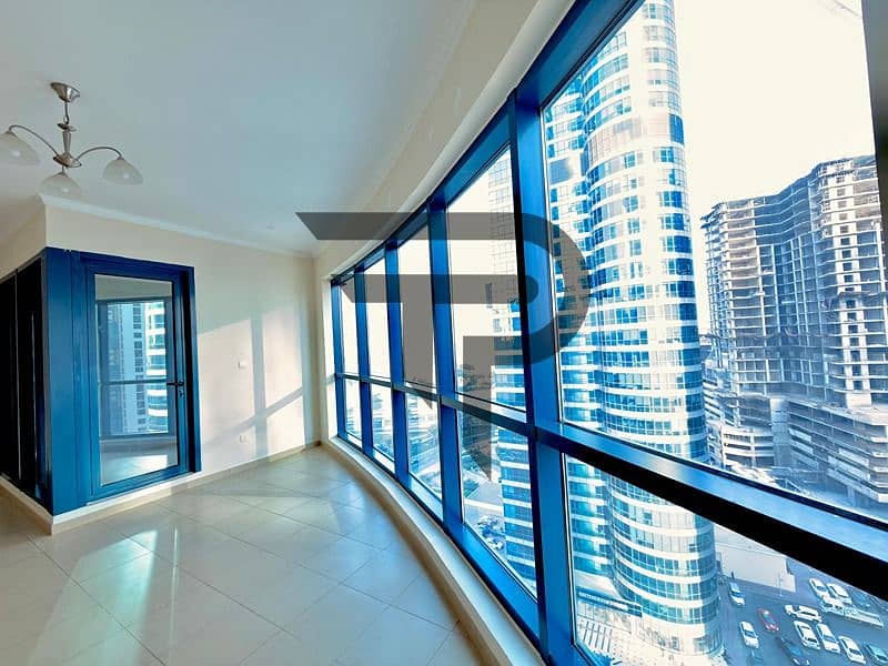 SPACIOUS 1BR | HIGH FLOOR | Golf View - Image 12
