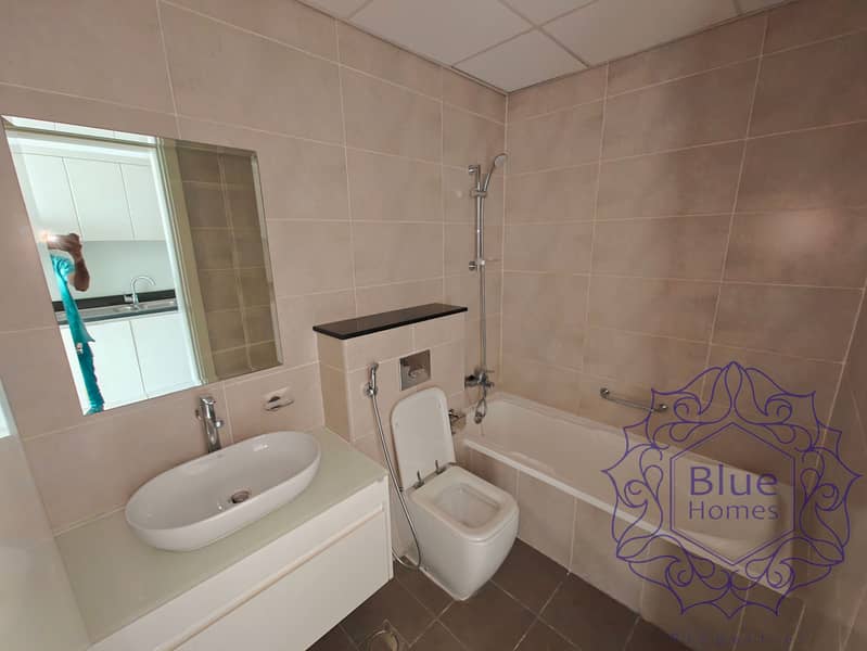 Higher Floor|City view|Ready to Move Spacious Studio|Rent 46k - Image 6