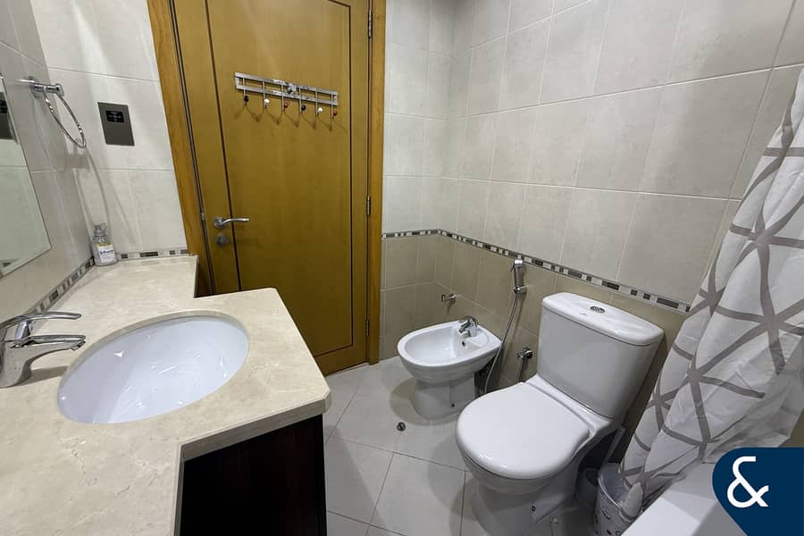 Large Balcony | Full Marina View | Furnished - Image 23