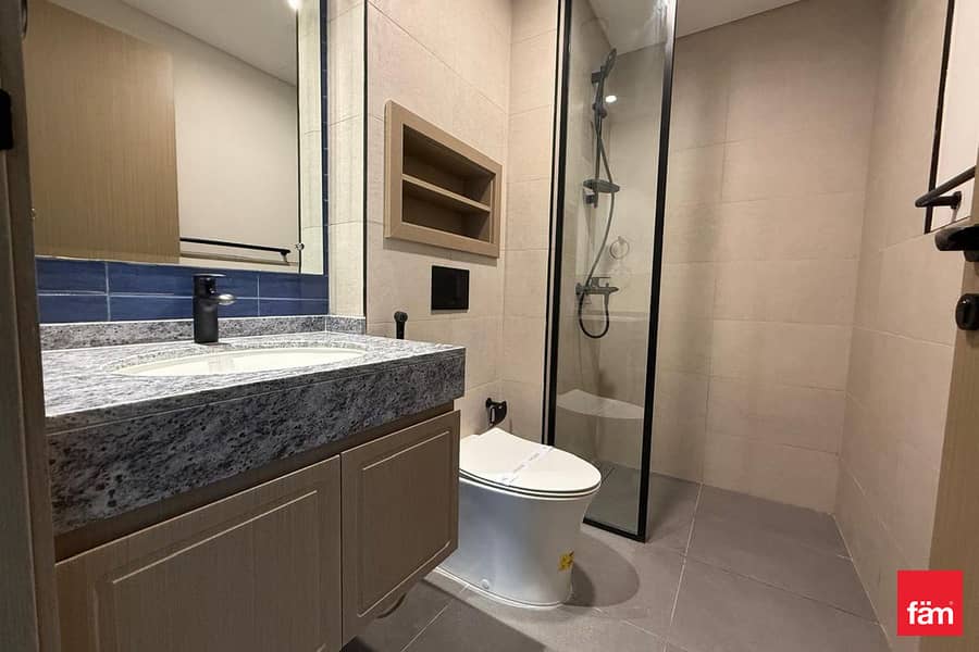 Brand New | Prime Location | Middle Unit - Image 14