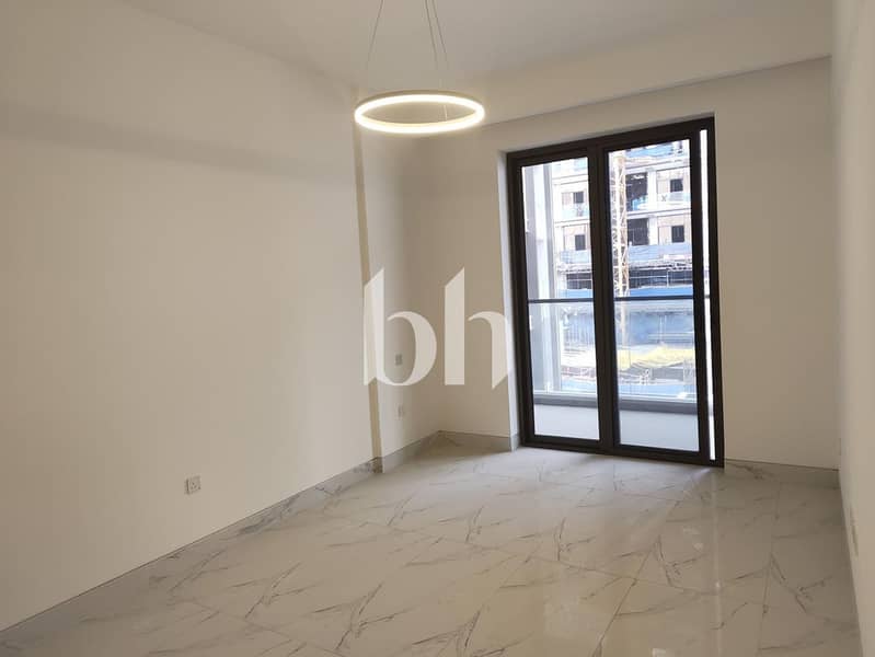 Brand New | Pool View | Ready To Move In