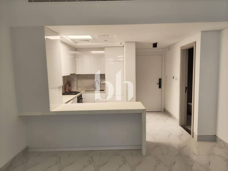 Brand New | Pool View | Ready To Move In - Image 20