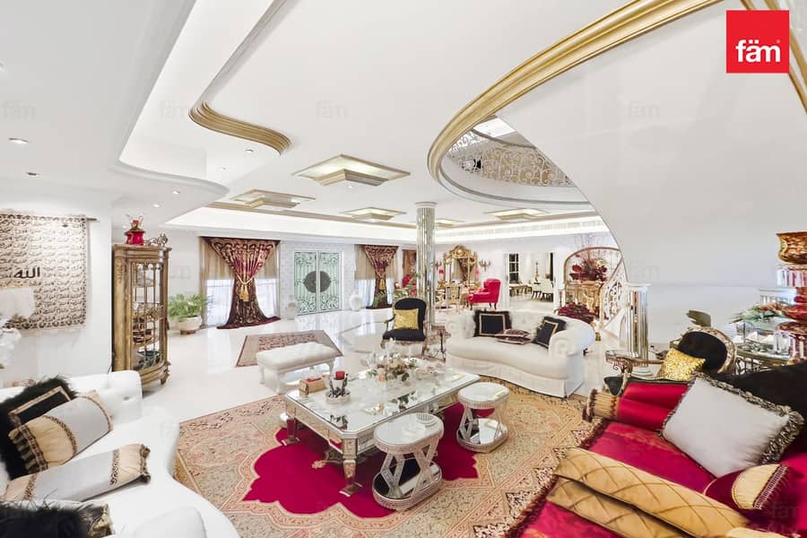 Spacious | Private Pool | 10 Rooms