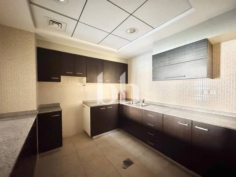 Spacious Two Bedroom Apartment | Vacant | Balcony - Image 6