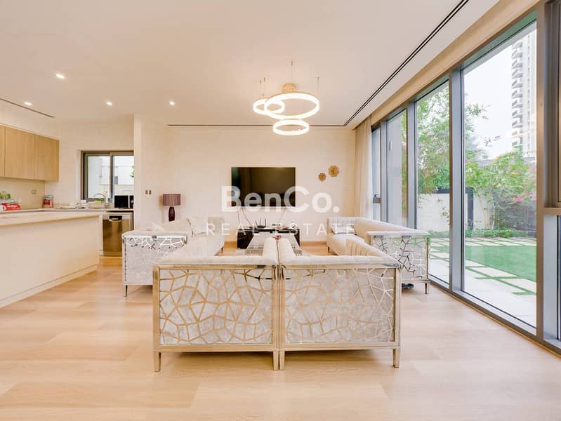 Furnished | Large Corner Unit | Community Expert