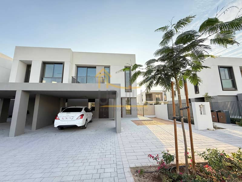 Brand New - Bright 4 Beds TH Ready Now