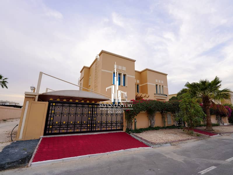Double Storey 5BHK + Maid | Independent Villa