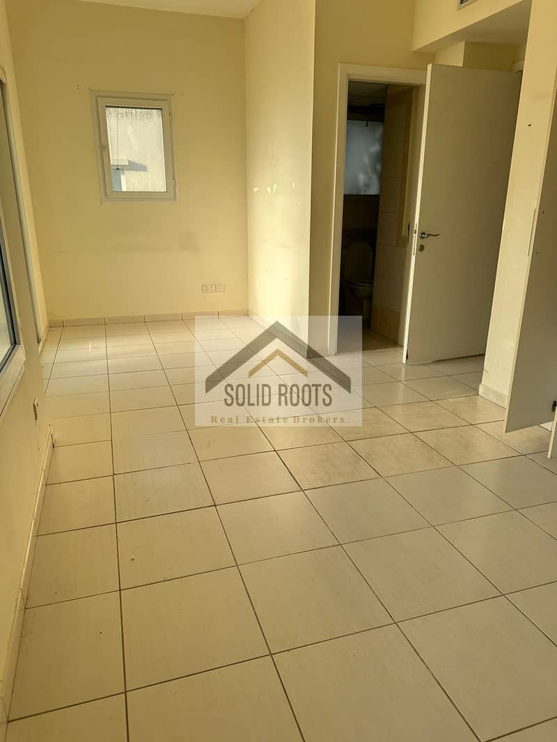 Single Row | Type 4E | 2BR | Springs 4