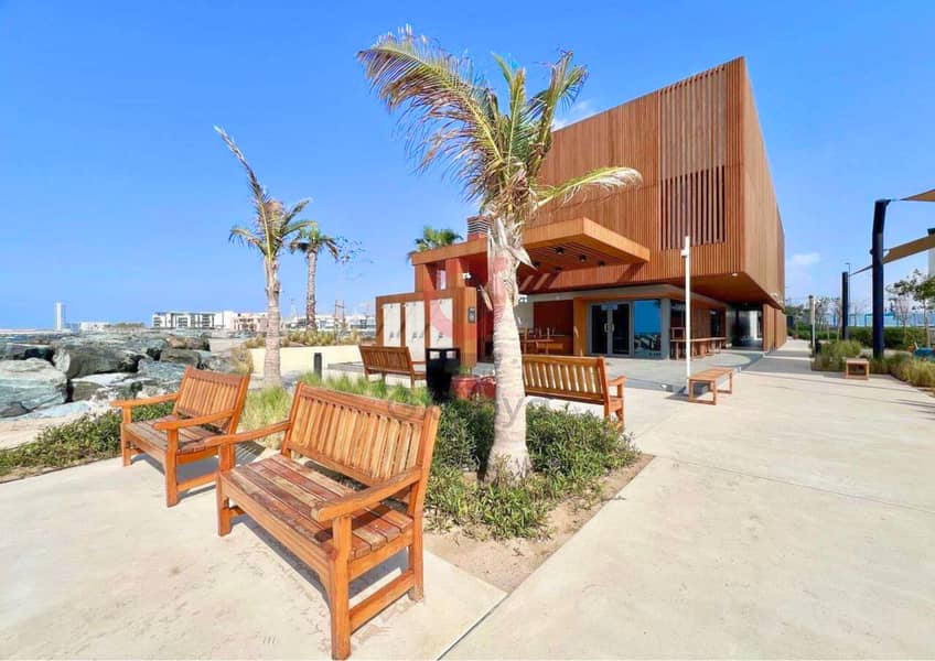 Water View | High Floor | Private Beach Access - Image 19