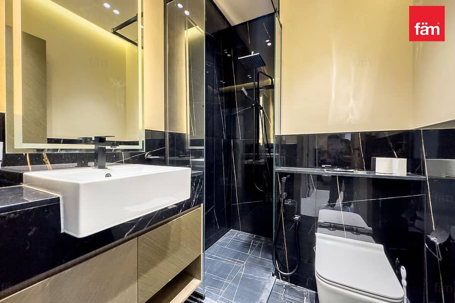 Luxury Living | Private Pool| Rented - Image 24