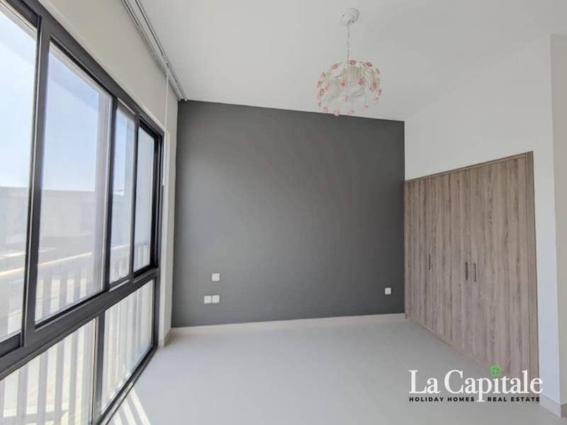 Prime Location | Modern Layout | Ready to move - Image 11