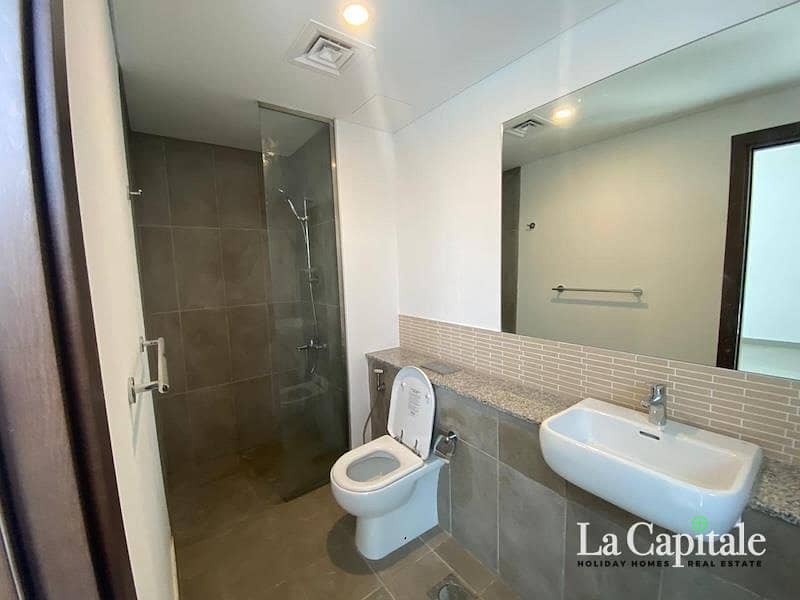 SINGLE ROW | CLOSED KITCHEN | 2 BEDROOM+MAID - Image 11