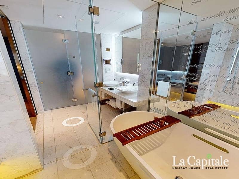 Premium Studio | Burj Khaliva View | Furnished - Image 8