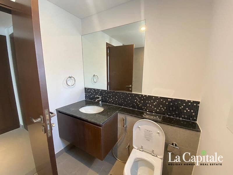 SINGLE ROW | CLOSED KITCHEN | 2 BEDROOM+MAID - Image 13