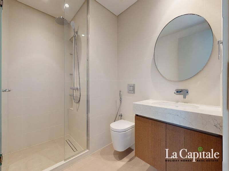 2BR Apartment | Palm Jumeirah View | Vacant - Image 7