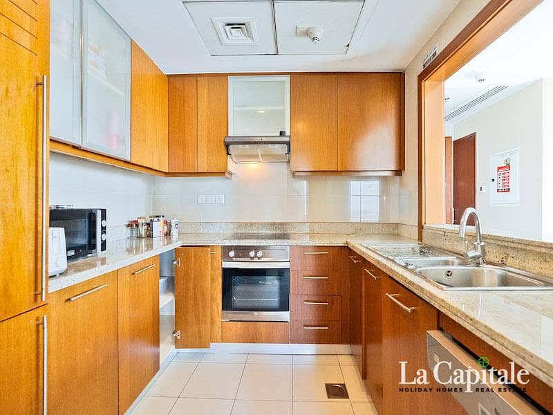 Burj Khalifa View| Available for Short Term Rental