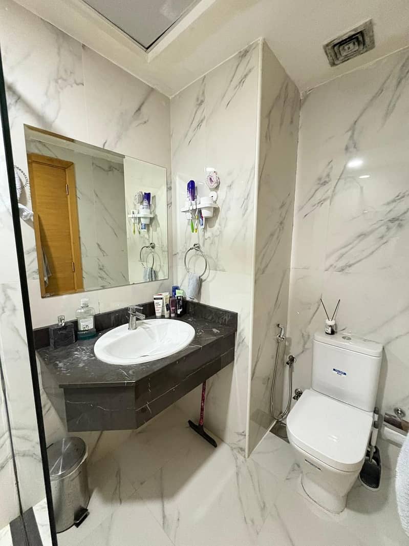 Spacious 1BHK Apartment | Available for Rent | Zubaida Residency, Majan