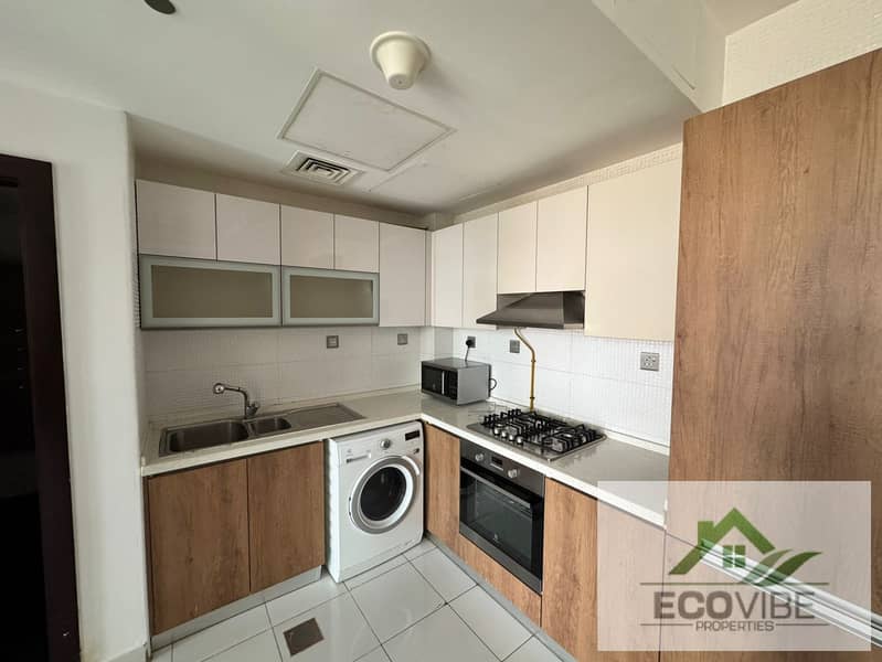 Spacious 1BHK Fully Furnished in Starz Tower | 699 Sqft | 75K Yearly - Image 12