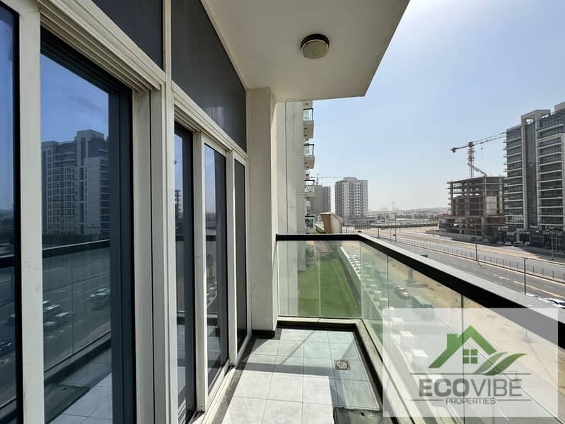 Spacious 1BHK Fully Furnished in Starz Tower | 699 Sqft | 75K Yearly - Image 14