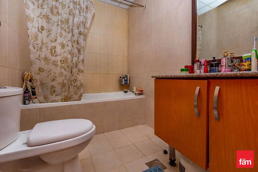 Available On Mid Jan| Spacious | Unfurnished - Image 9