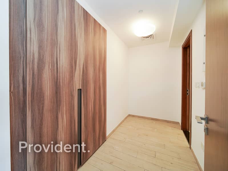 Spacious | 4 Bed Townhouse | Park / Greenery Views - Image 10