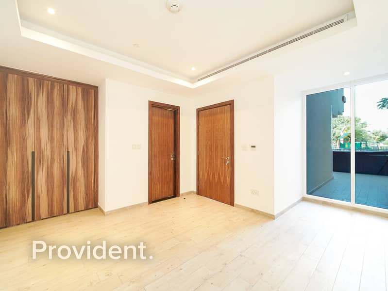 Spacious | 4 Bed Townhouse | Park / Greenery Views - Image 11