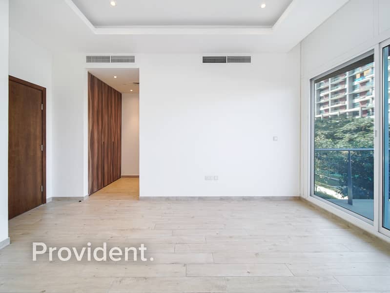 Spacious | 4 Bed Townhouse | Park / Greenery Views - Image 14