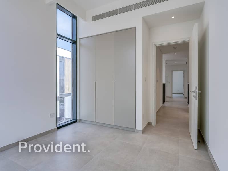 4Bed + Maids | Unfurnished | Corner Unit - Image 9