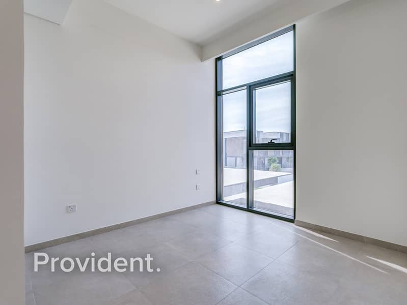 4Bed + Maids | Unfurnished | Corner Unit - Image 10