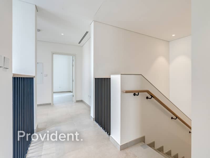 4Bed + Maids | Unfurnished | Corner Unit - Image 13