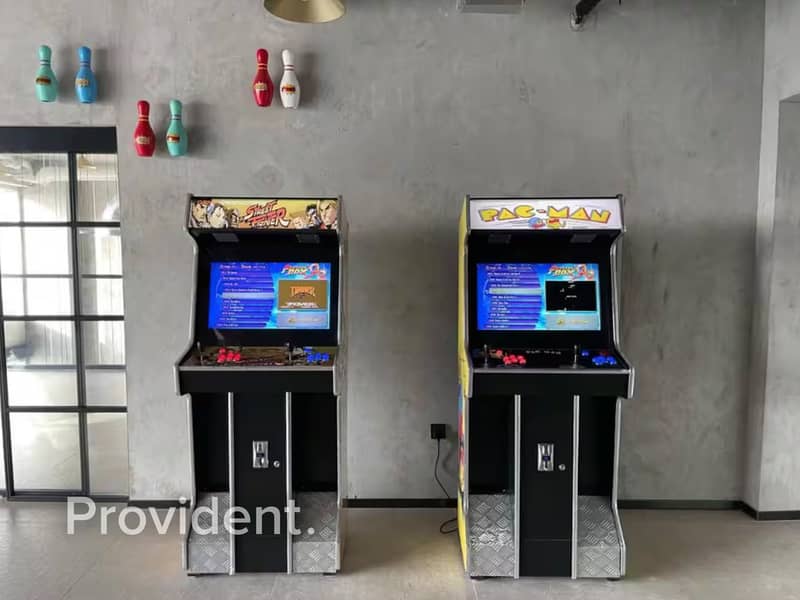 Vacant | Best View | Fully Furnished - Image 11