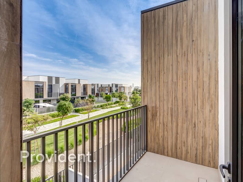 4Bed + Maids | Unfurnished | Corner Unit - Image 22