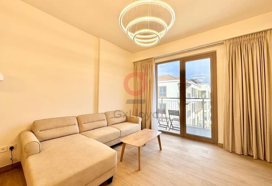 Partial Sea and Pool View | Vacant | Beach Access - Image 9