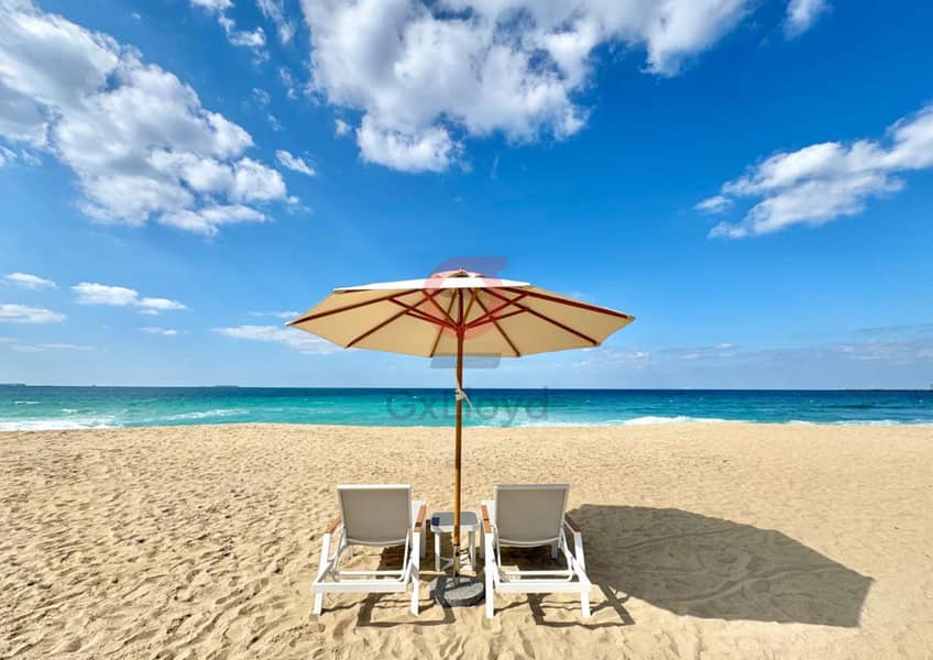 Partial Sea and Pool View | Vacant | Beach Access - Image 19