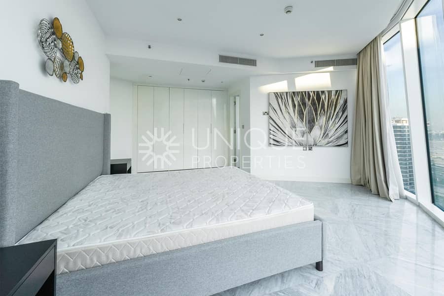 Vacant | Fully Furnished | Prime Location - Image 11