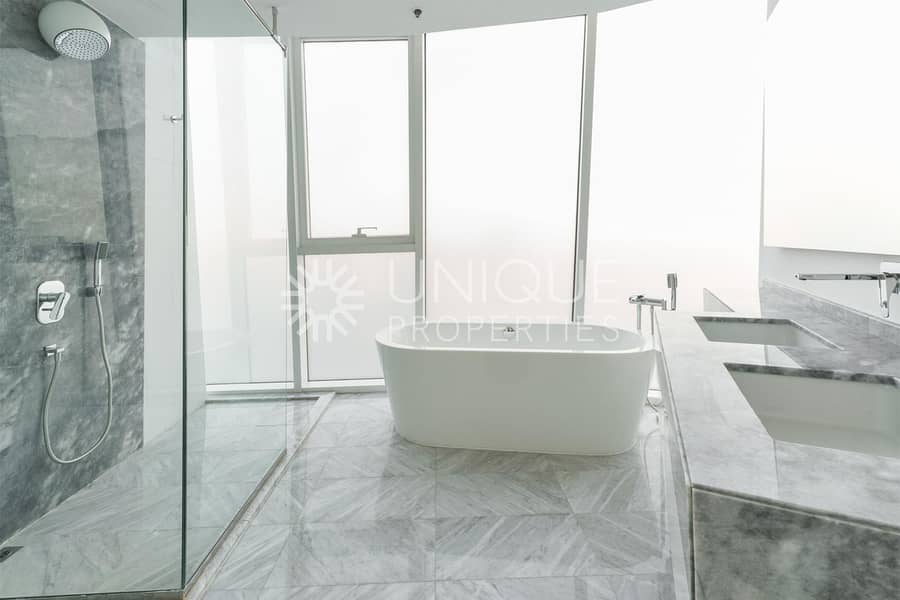 Vacant | Fully Furnished | Prime Location - Image 12