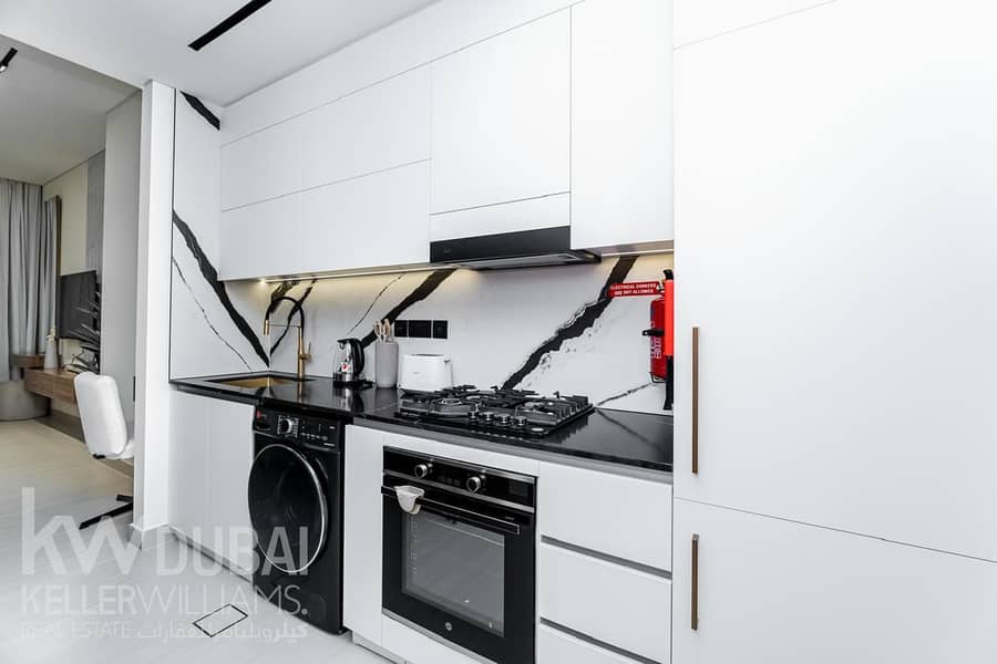 Luxury | Brand-New | Prime Location | Vacant - Image 7