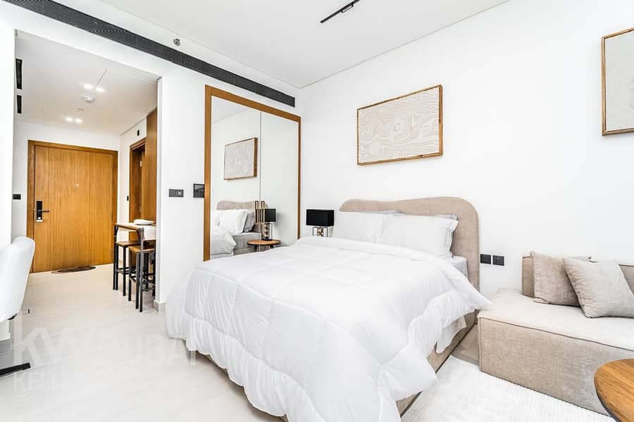 Luxury | Brand-New | Prime Location | Vacant - Image 22