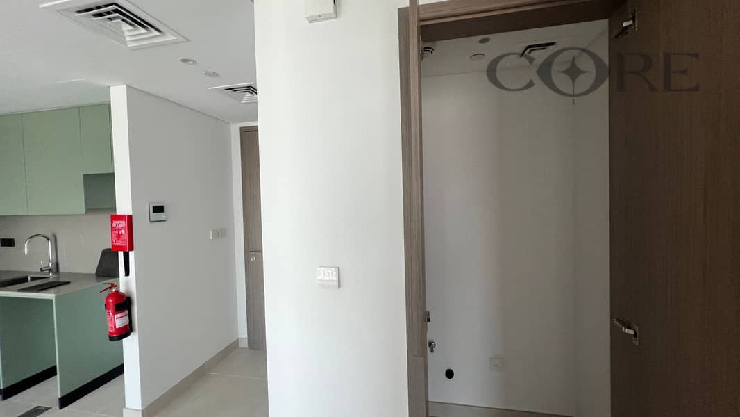 BRAND NEW | BIG PARK | CITY CENTER - Image 7