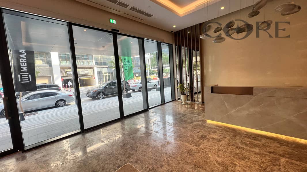 BRAND NEW | BIG PARK | CITY CENTER - Image 8