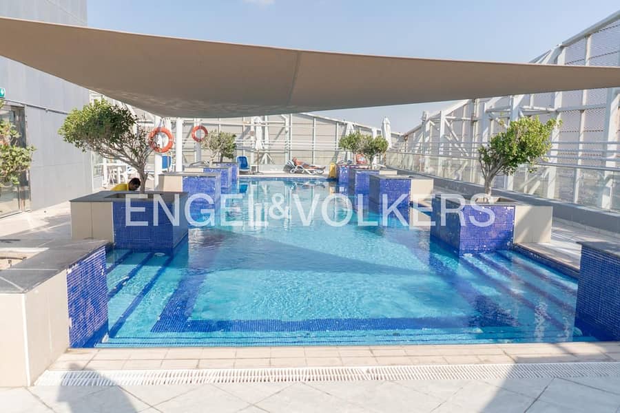 High floor | Golf and Canal View | New Decor - Image 9