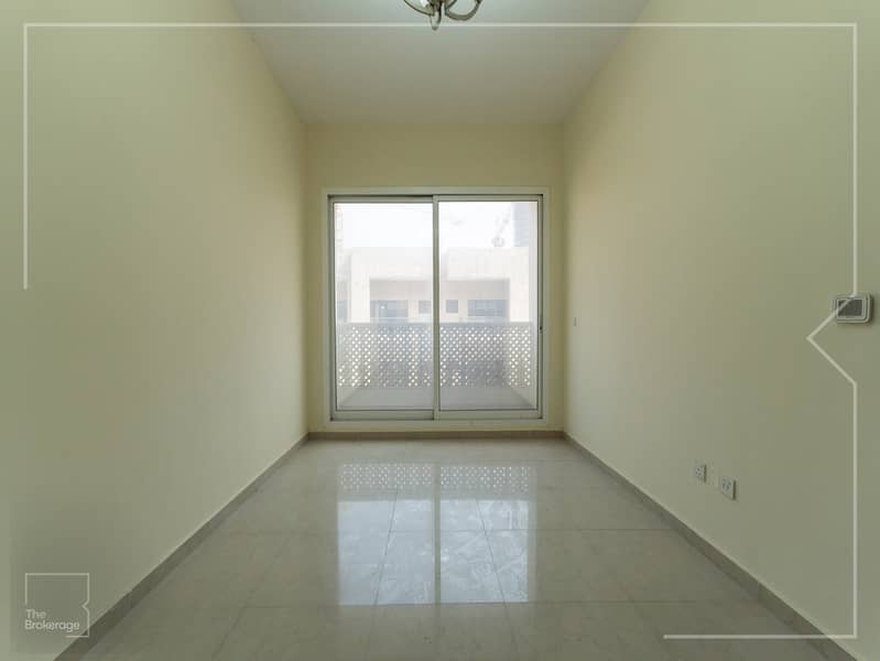 Modern 2 Bedroom Living | Hanover Square - Image 14