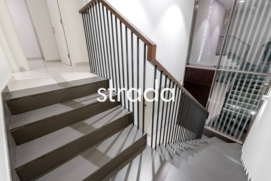 Fully Landscaped Garden | Corner Plot | Vacant - Image 18