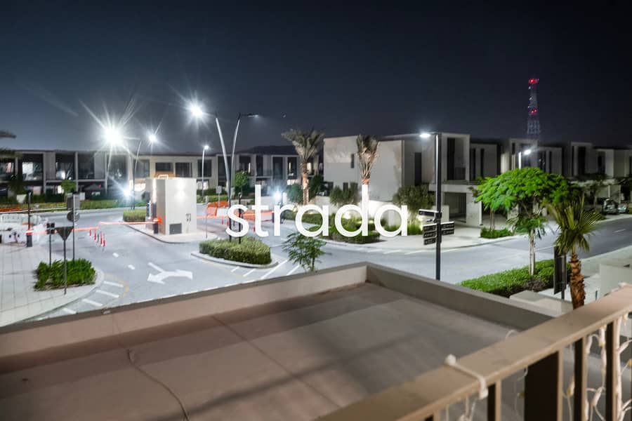 Fully Landscaped Garden | Corner Plot | Vacant - Image 31